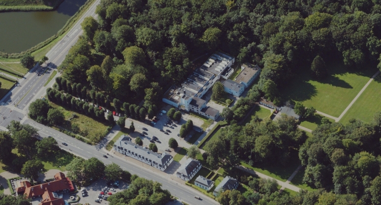 Omstridt ejendom i Charlottenlund til salg for 6 millioner