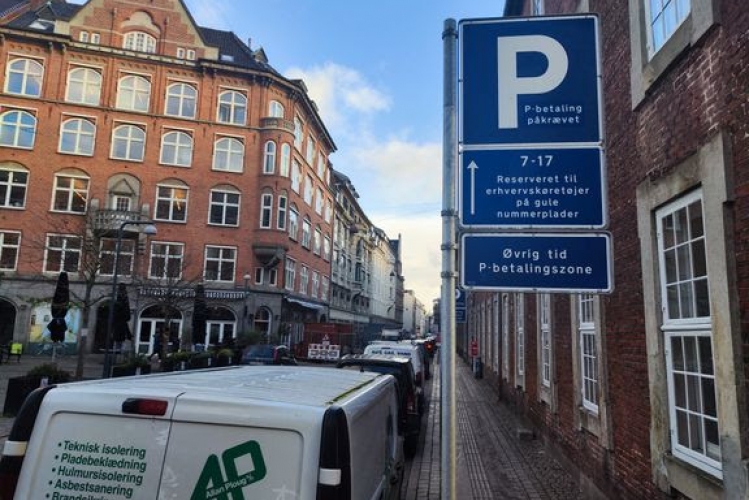 Flere parkeringspladser i København reserveres til erhvervslivet