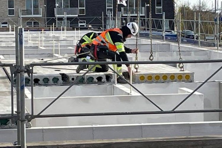 50 år gamle betonelementer får nyt liv i Gellerup