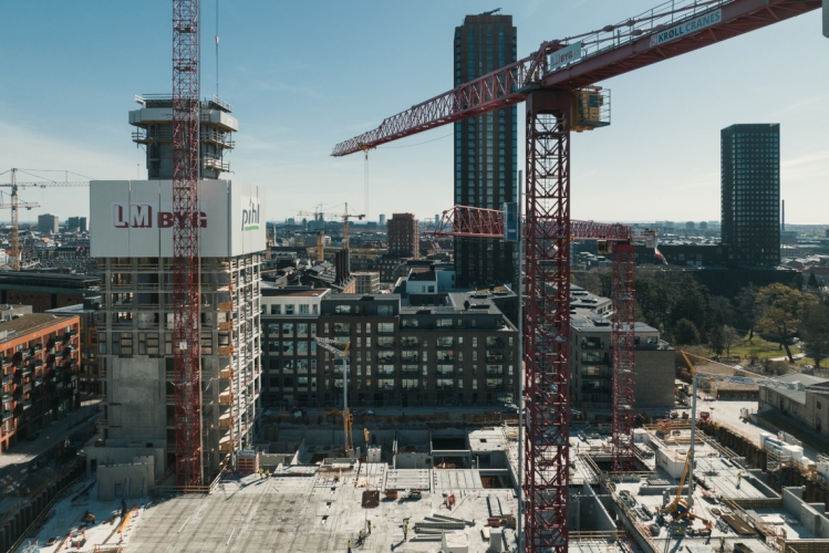 Højhus med efterspurgte lejligheder rammer toppen